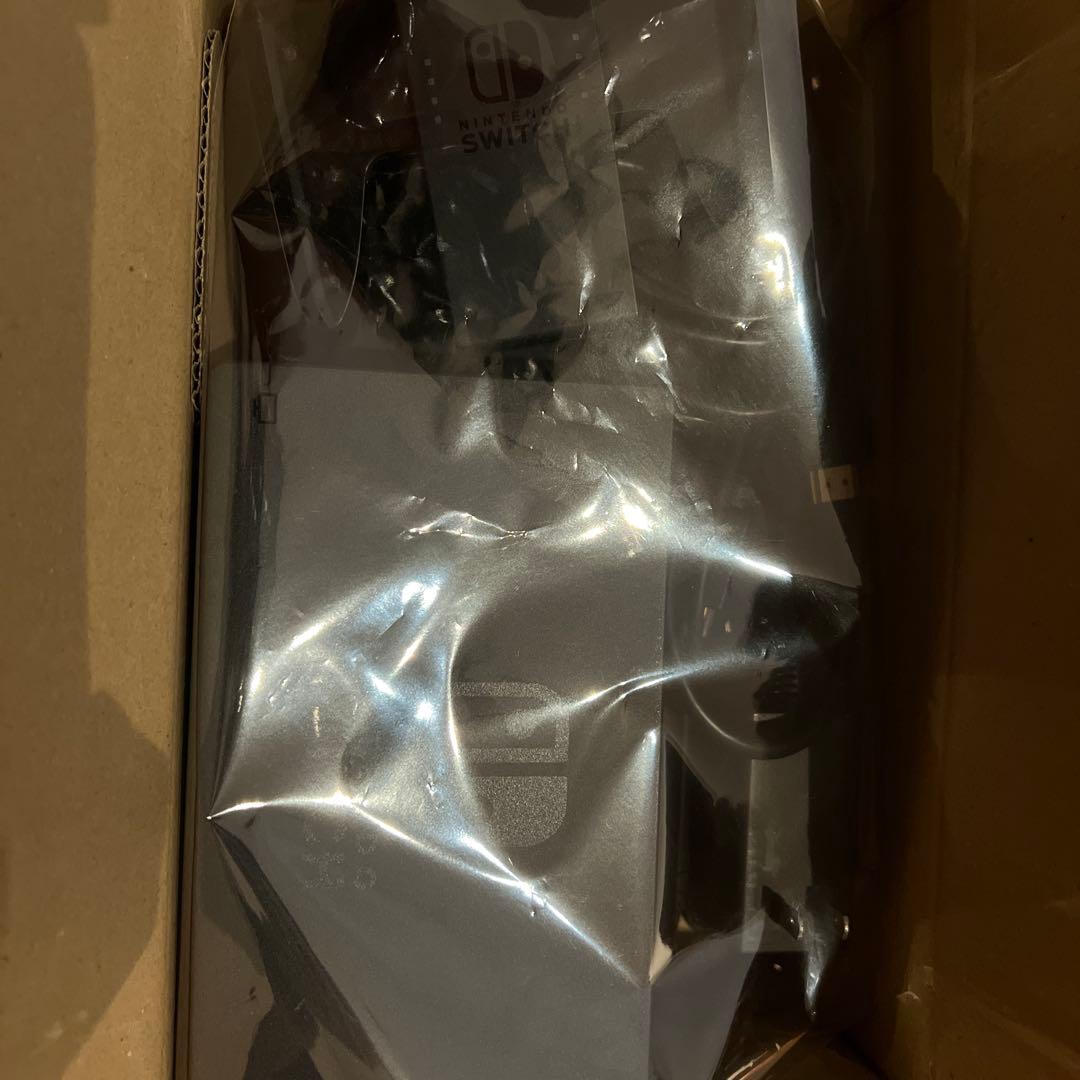 NintendoSwitch バッテリー強化版 microSD64GB付き