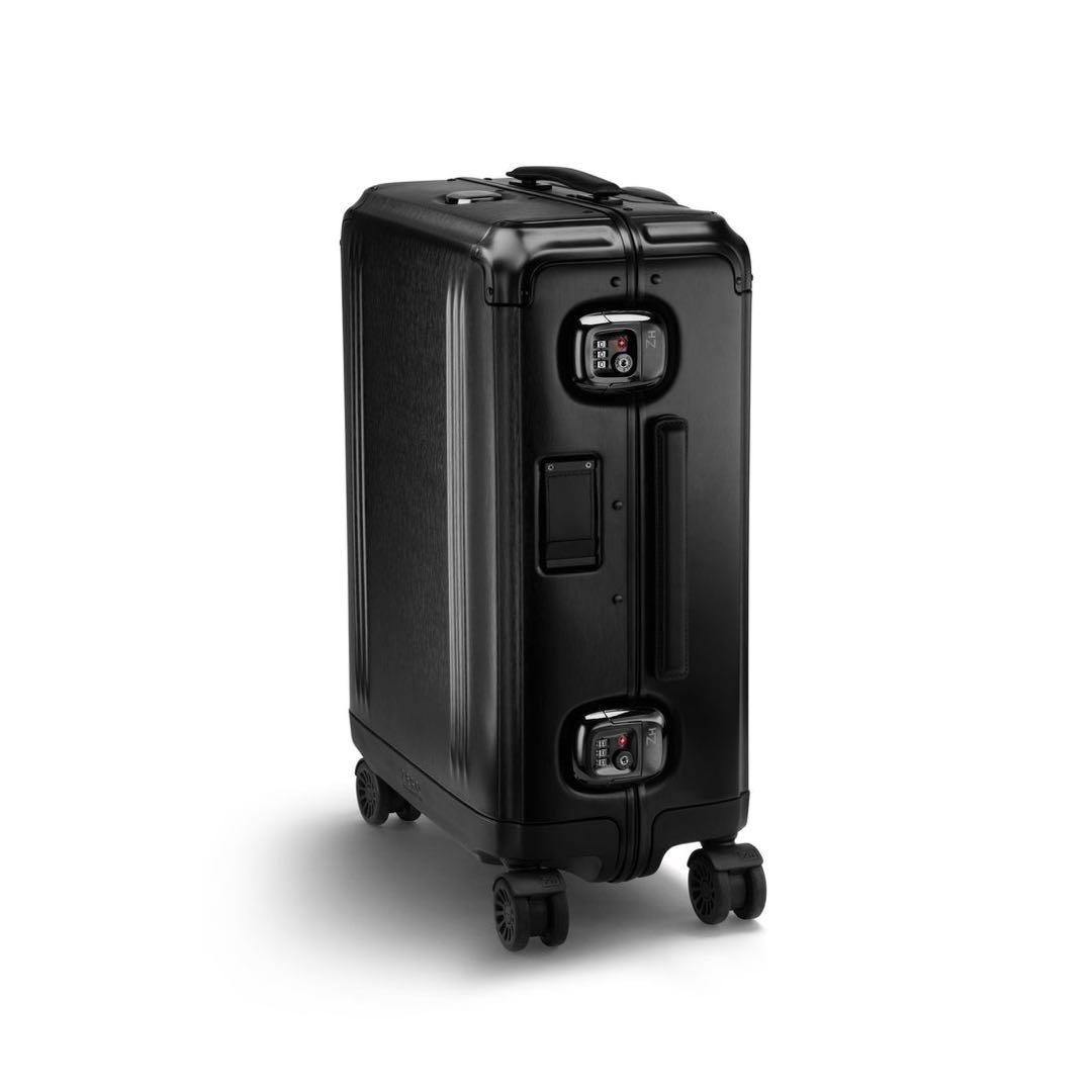 新品 ゼロハリバートン アルミ スーツケース ブラック 39L ①