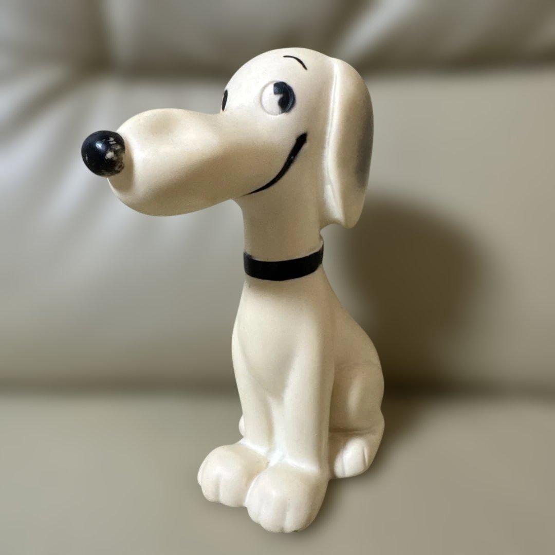 SNOOPY。