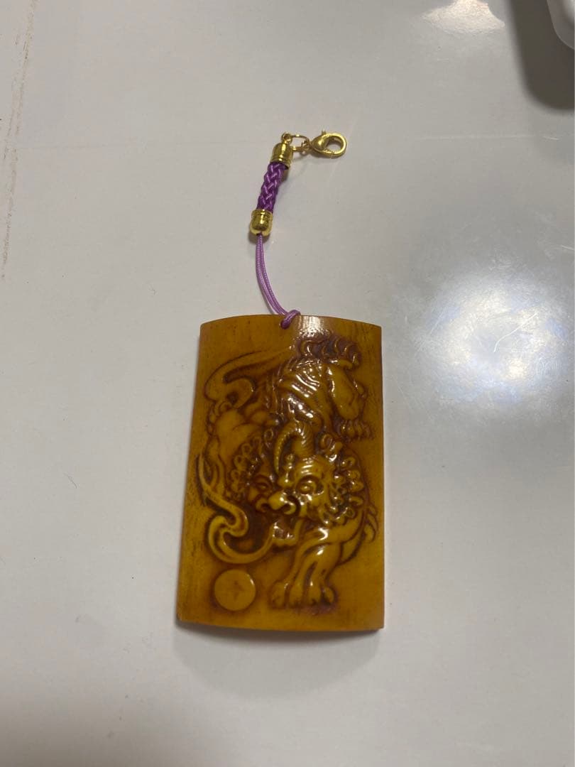 根付 時代物　材質不明 骨？ウニコール？ 鯨牙？セイウチ牙？送料無料