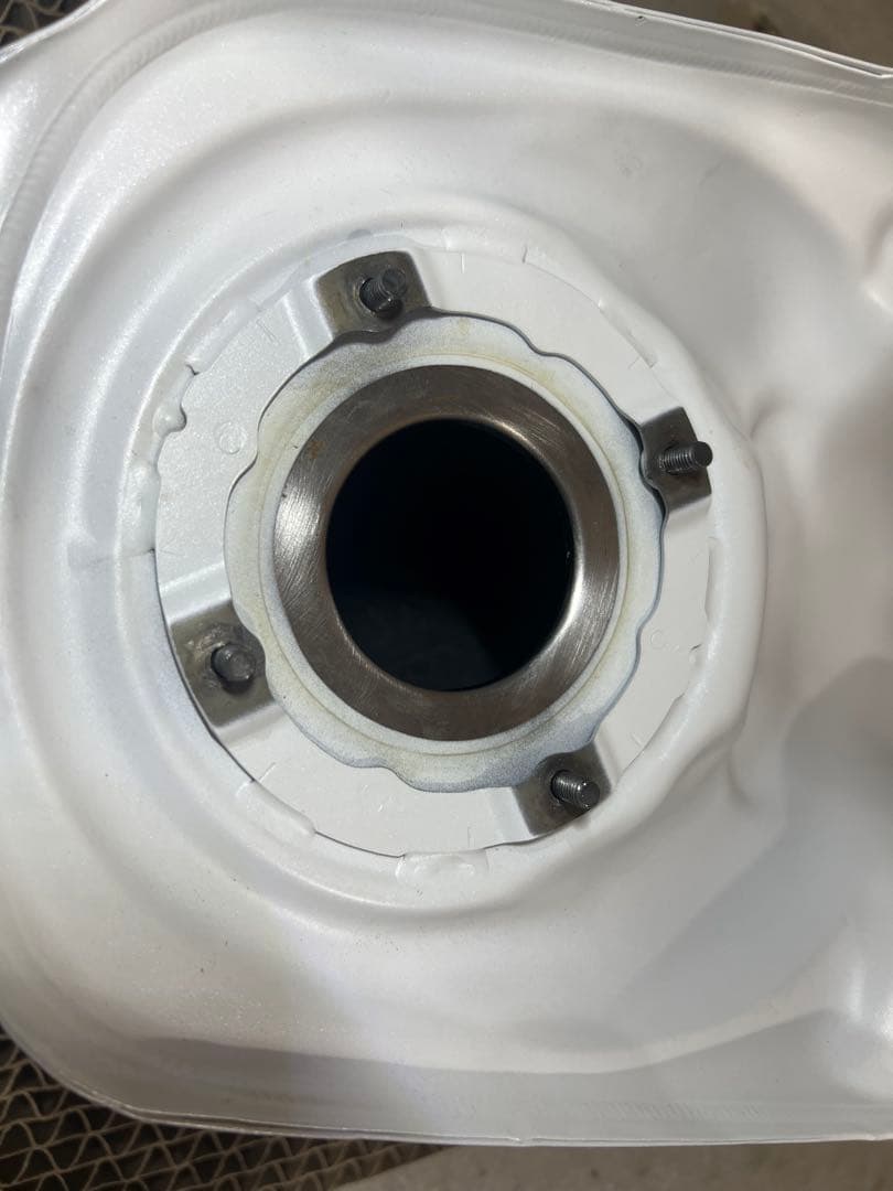 HONDA GB350 タンク 凹み有り マットパールグレアホワイト