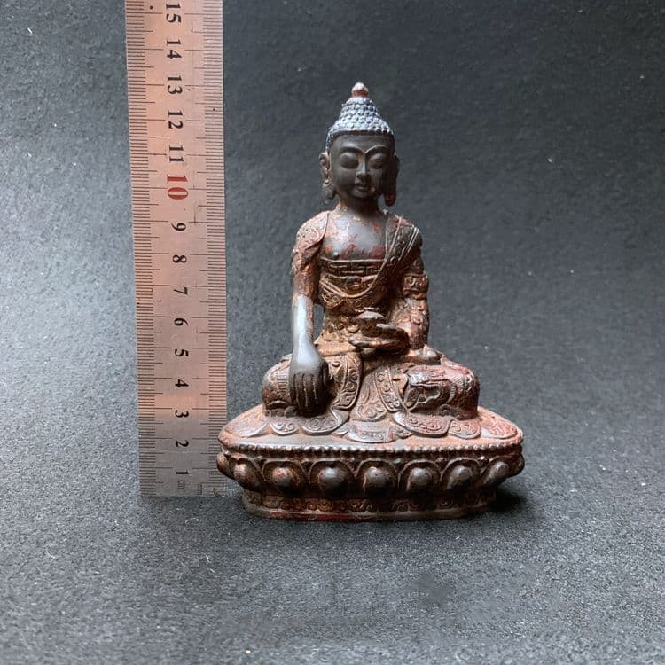 お釈迦様坐像