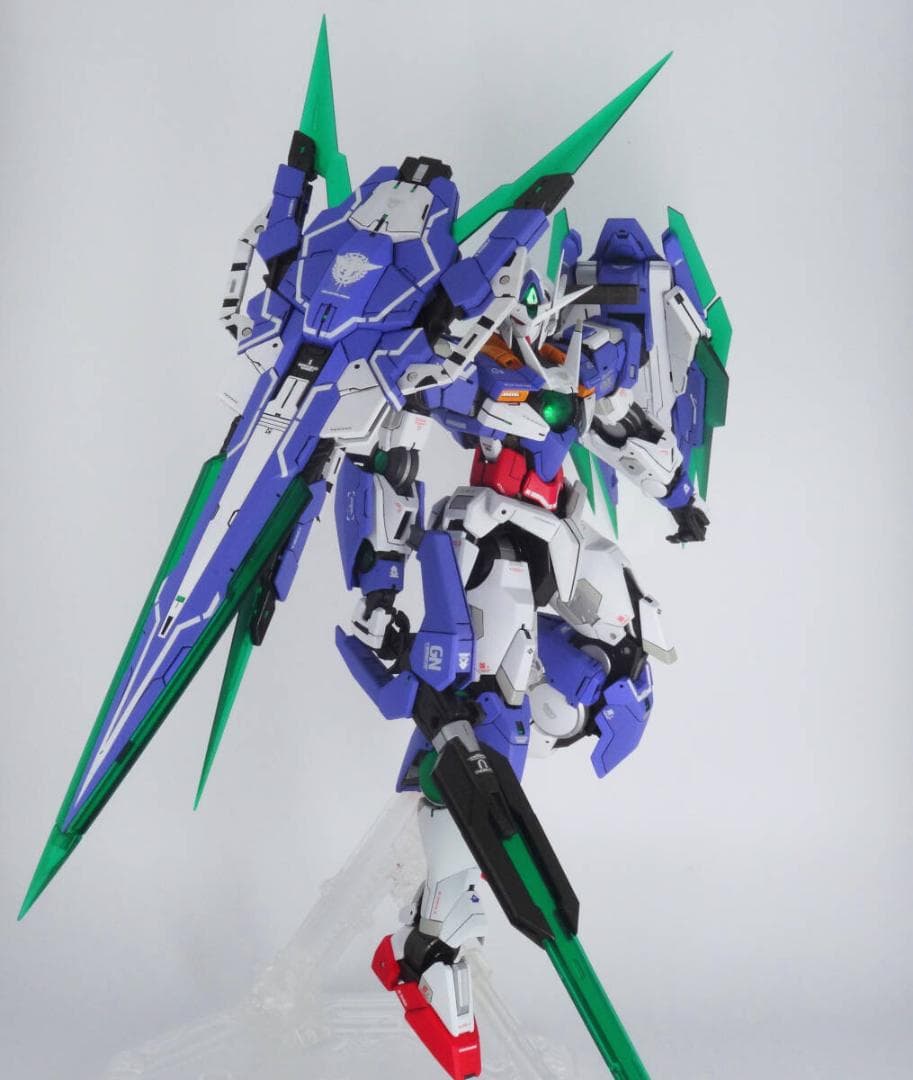 MG ダブルオークアンタフルセイバー 改修　完成品
