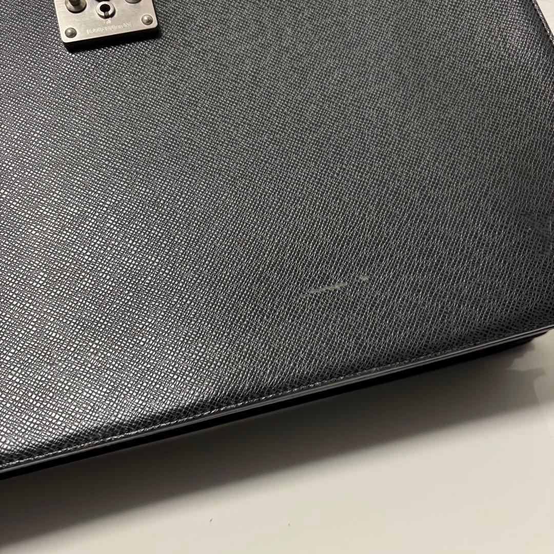 ルイヴィトン タイガ 書類カバン ブリーフケース アルドワーズ