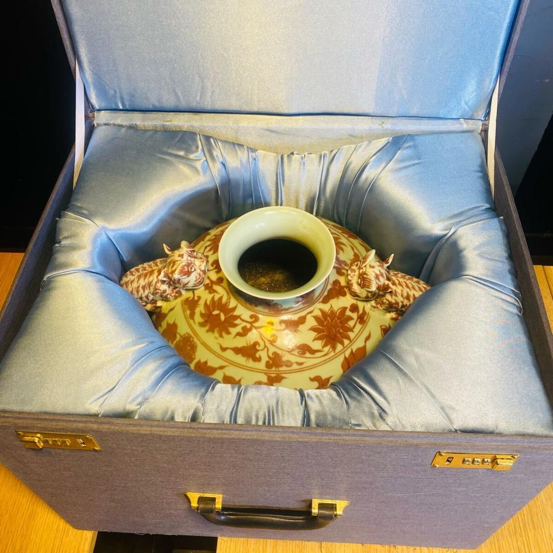 Q1060 壺　花瓶　清朝時代　年代物　中国　アンティーク　 花器 花入 古美術