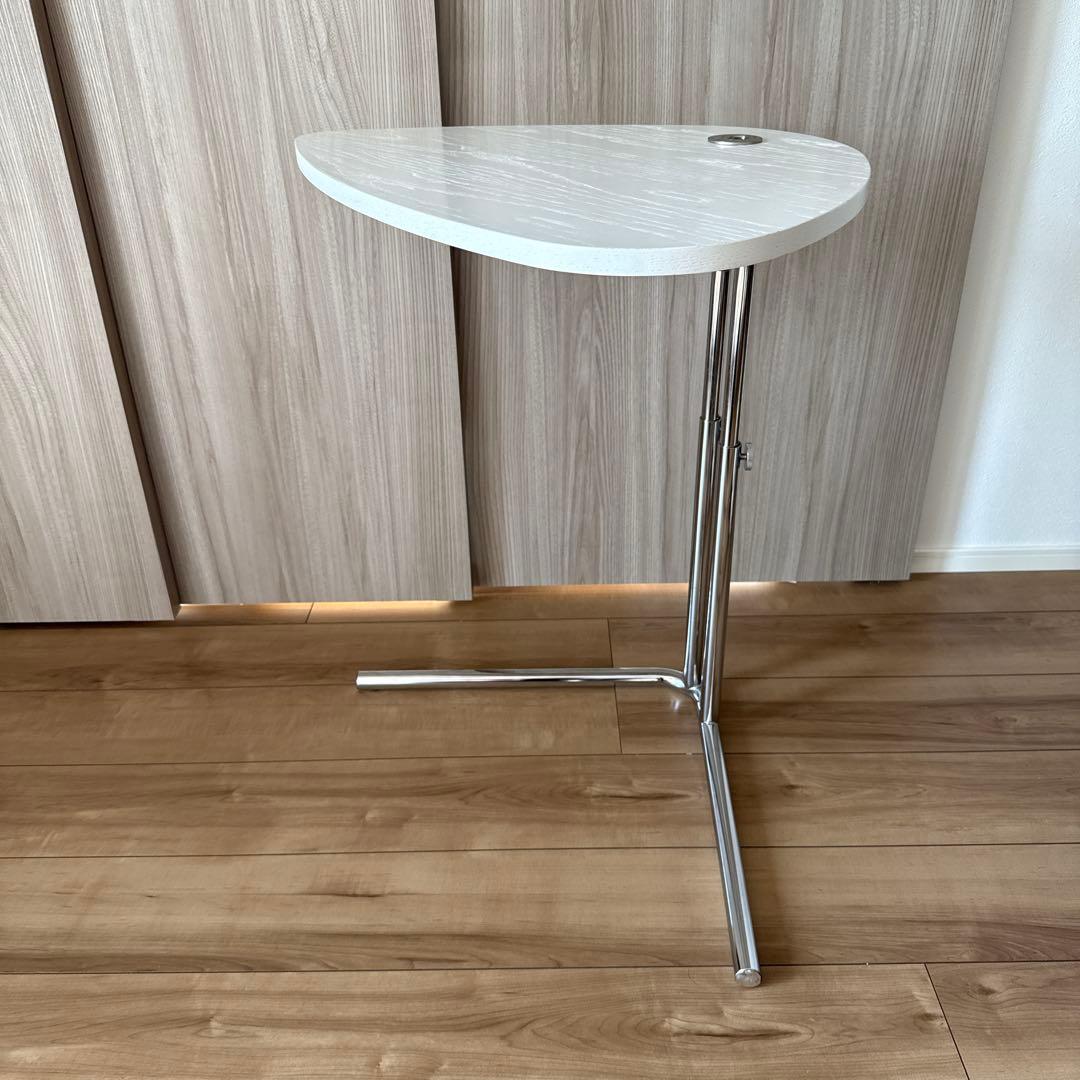 【希少】TECTA（テクタ）サイドテーブル K22 ホワイト　ACTUS