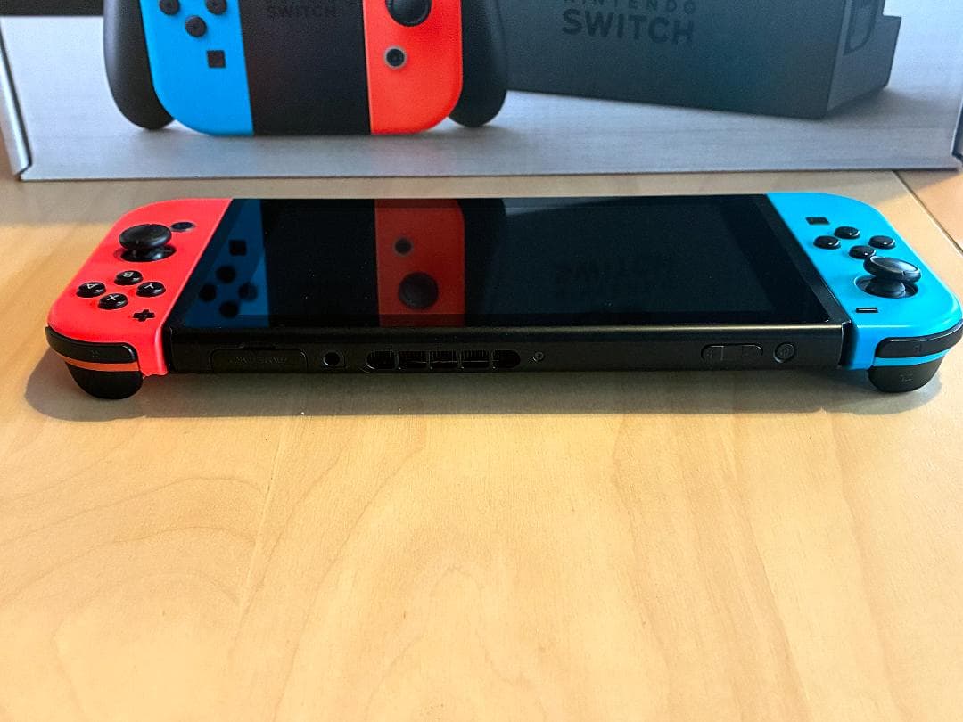 Nintendo Switch 本体一式 別売りJoy-Con・SDカード付き