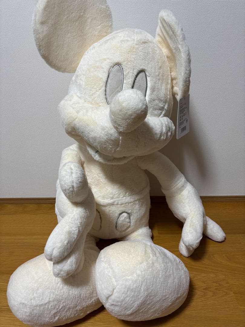 コストコ　ホワイトミッキーマウスぬいぐるみ