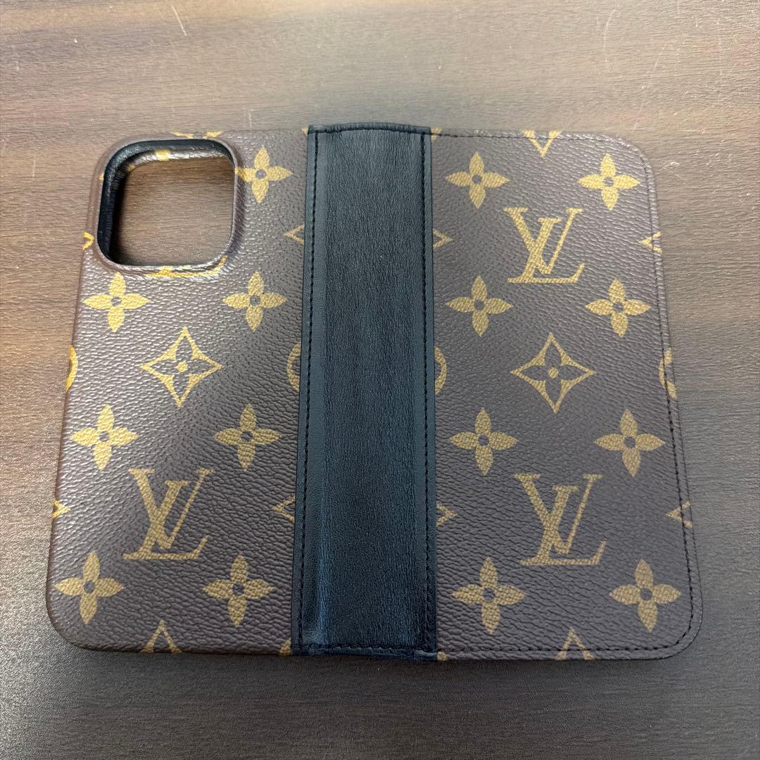 Louis Vuitton 手帳型ケース　iPhone16Proフォリオ