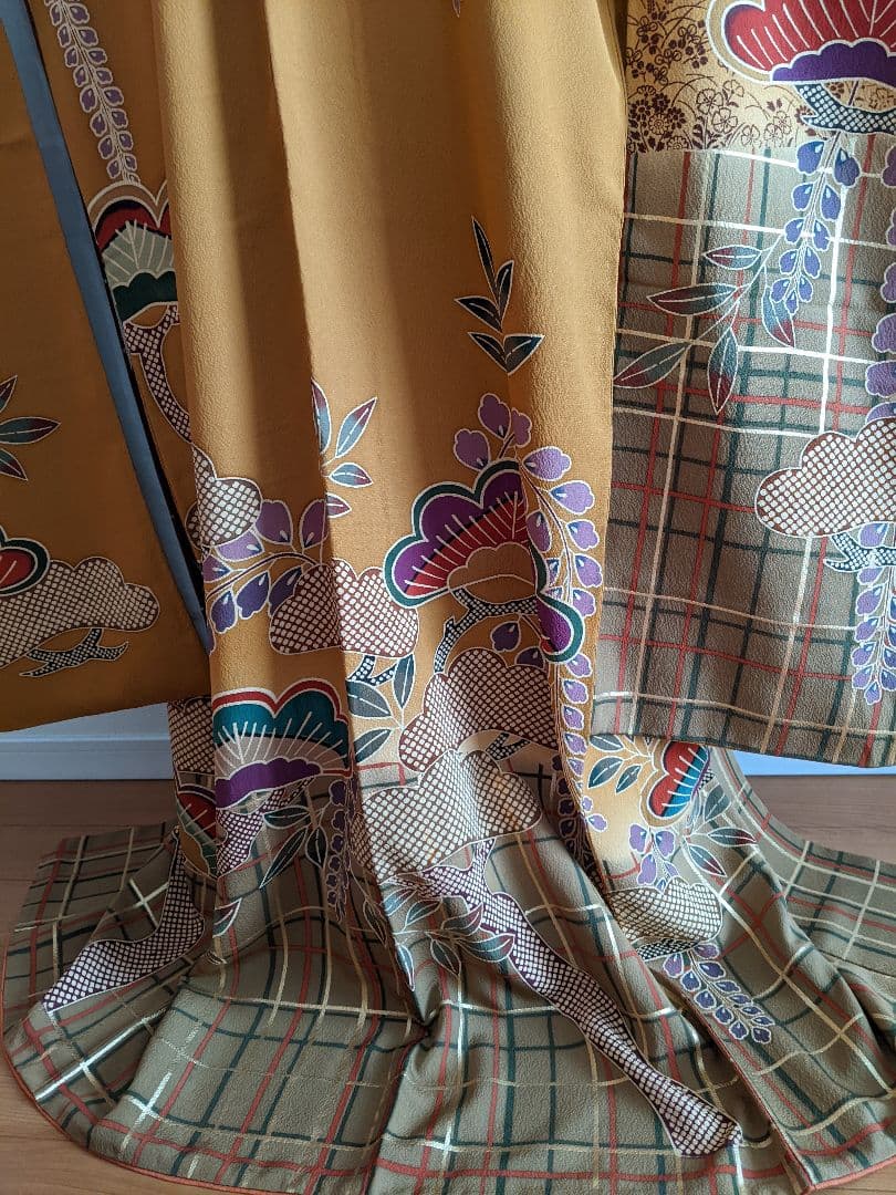 ◉美品 豪華お振り袖【松文 金彩 京都 正絹】成人式・結婚式