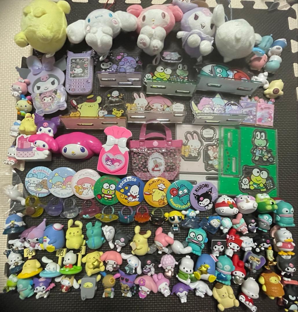 サンリオ ガチャガチャ フィギュア ぬいぐるみ キーホルダー