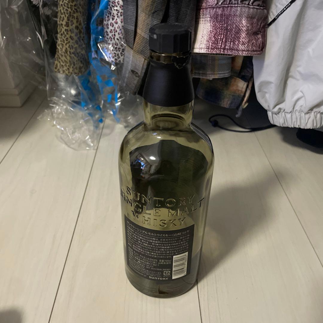 山崎18年　空瓶