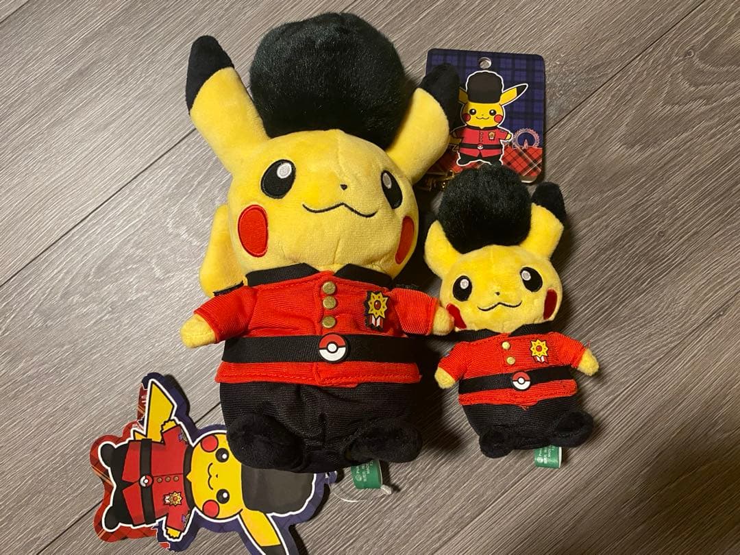 ぬいぐるみ イギリスのピカチュウ 2体セット 新品 ロンドン ワールド ポケモン