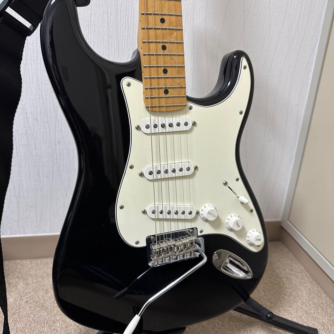 ギター Fender Stratocaster Maple Fingerboard