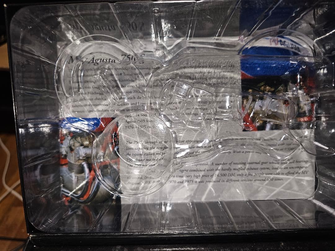 特価 MINICHAMPS (1/12) ＭＶ アグスタ 750S