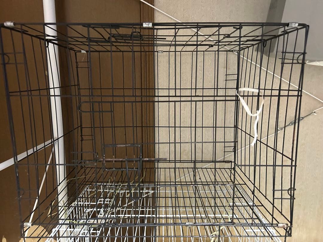 ブラック金属製小動物ケージ