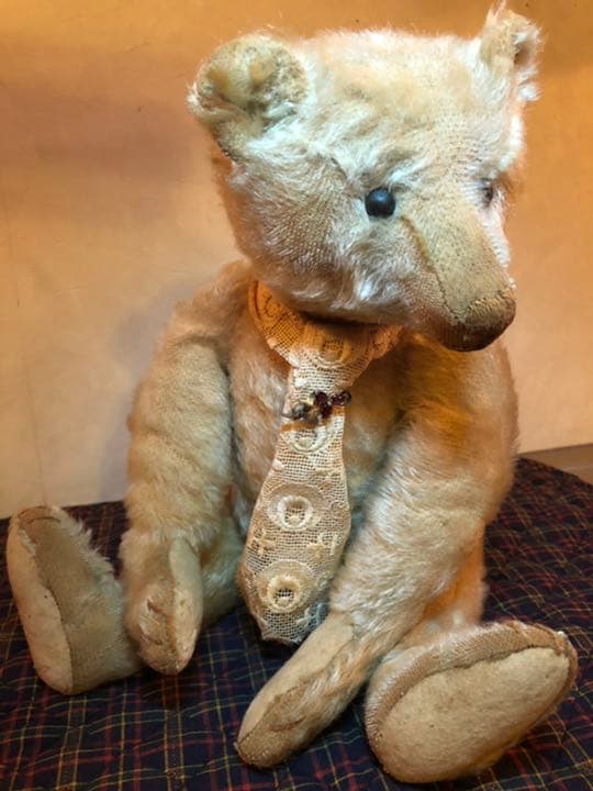 奇跡、グローラー付きアンティークシュタイフ