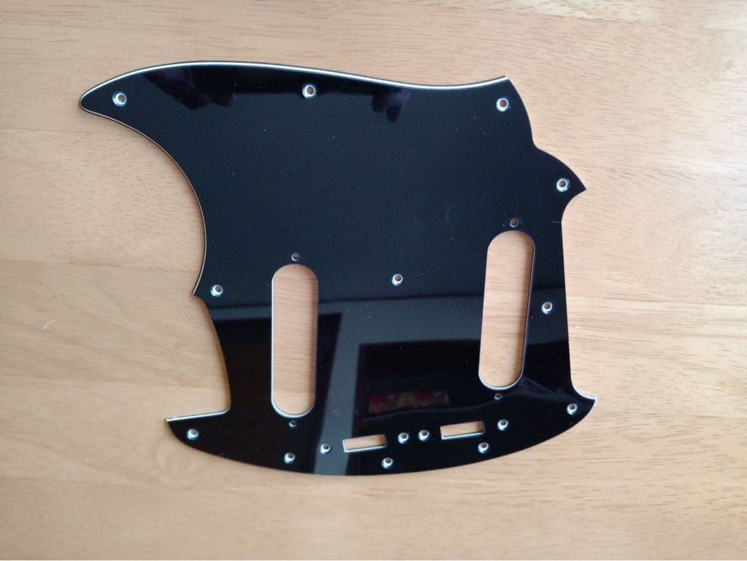 【ザックマイルド 】fender japan mustang MG69