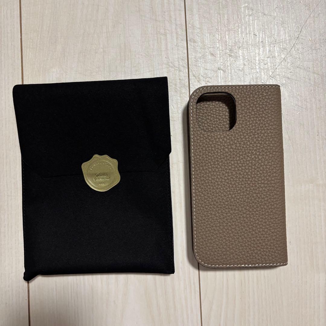 ボナベンチュラ　手帳型ケース　iPhone15