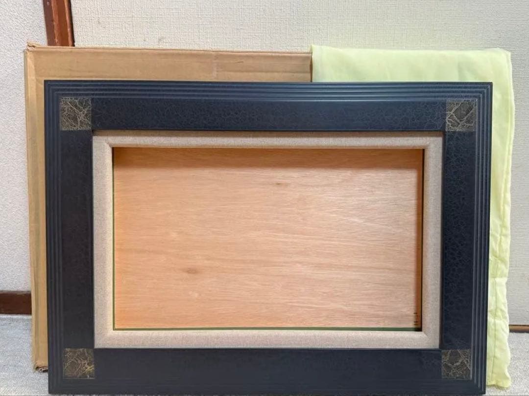 M8サイズ　豪華な黒い油彩額縁 装飾的なデザイン倉庫①1/9 送料込み