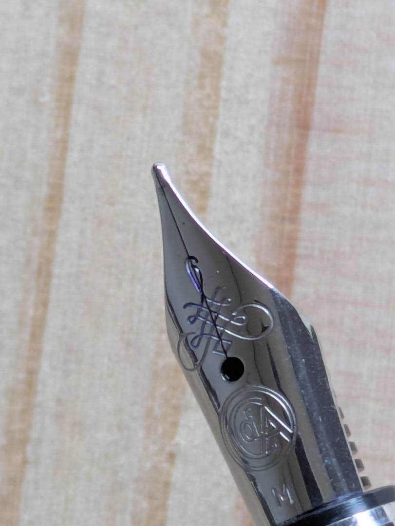 カランダッシュ　エクリドール