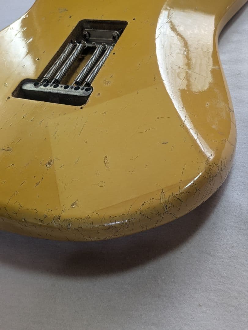 Fender Japan ST57 フジゲン製　軽量3.2kg　送料無料