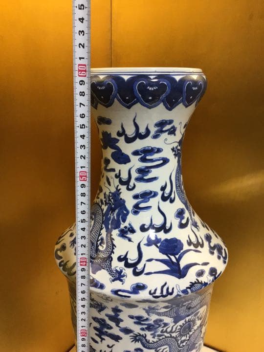 大花瓶　龍めっちゃいるやん。。。高さ約61センチ。