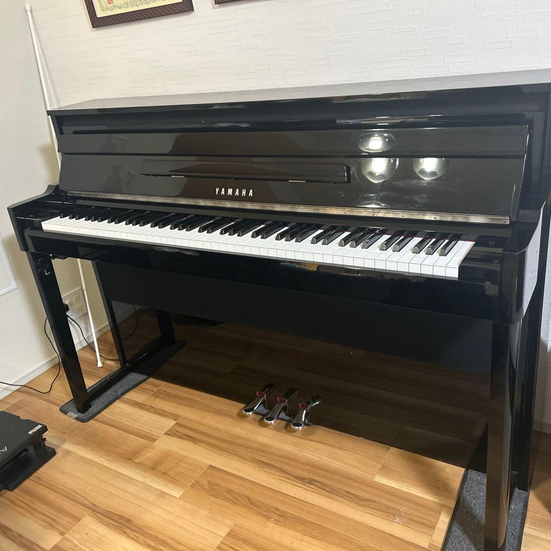 Yamaha NU1 ハイブリッドピアノ