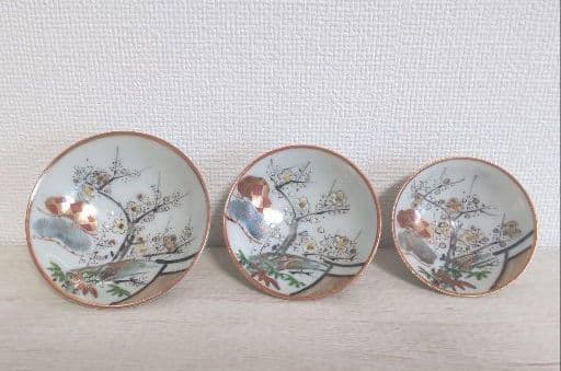 お値下げしました、九谷　春画　三つ組　盃