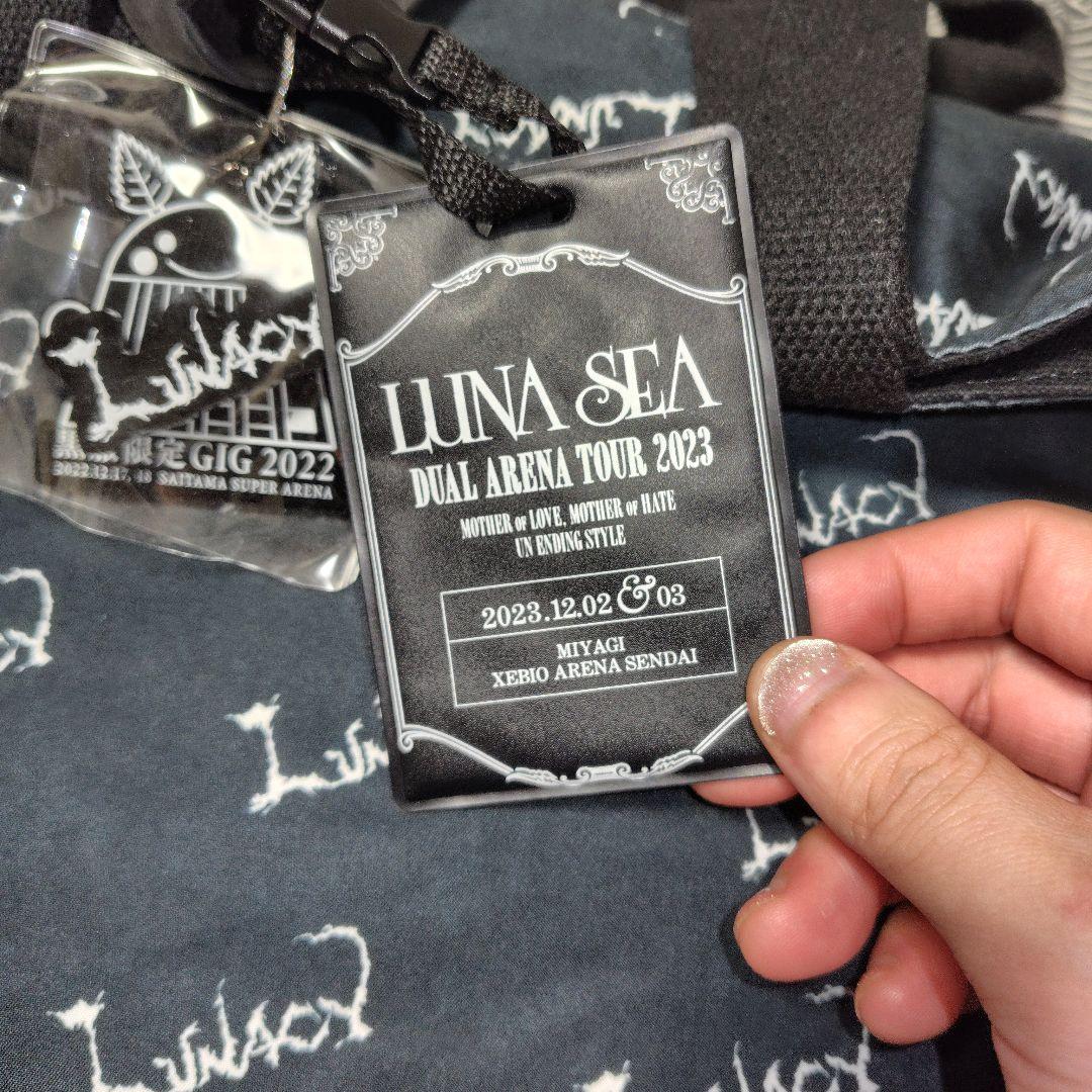 黒服限定GIG トートバッグ ラゲッジ リストバンド アクセサリー LUNACY