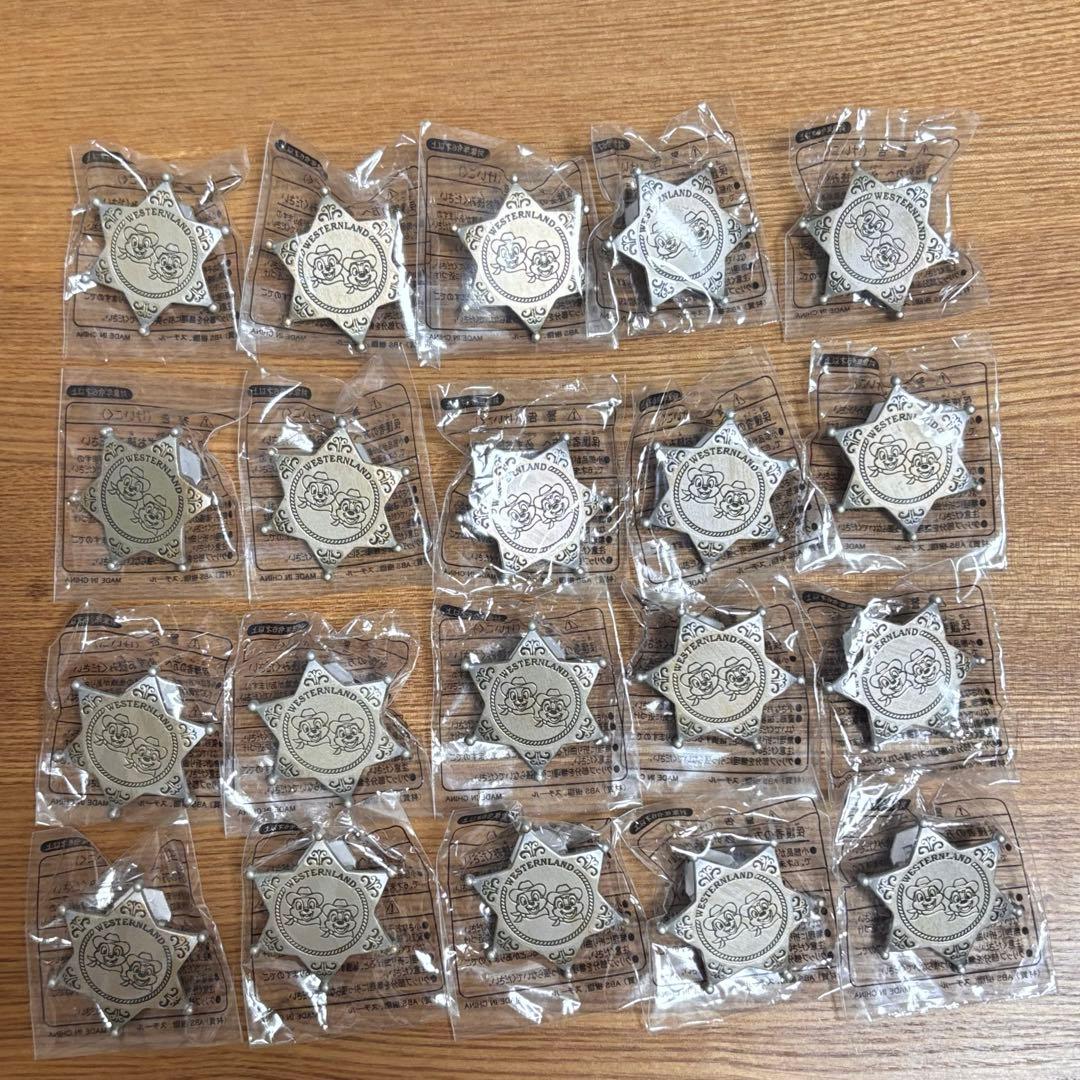 バラ売り可 ディズニー シューティングギャラリー 保安官バッジ 116点