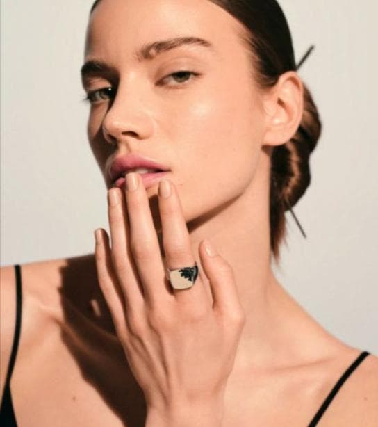 アクセサリー TOM WOOD Cushion Black Molecule Ring 54