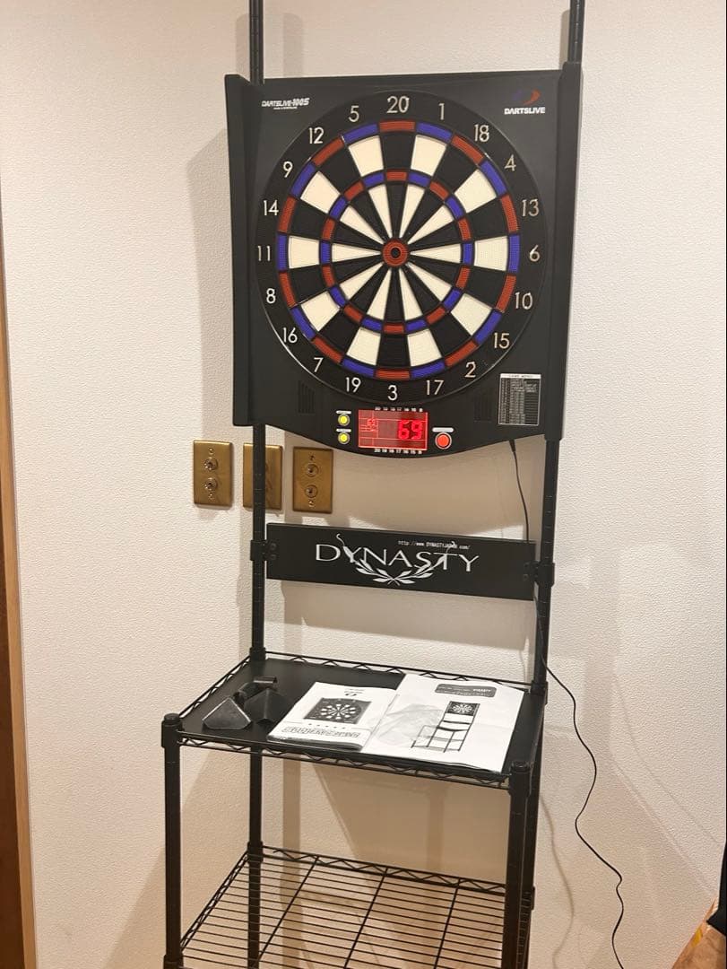 ダーツボード（DYNASTYダーツスタンド付き） DARTSLIVE 100S