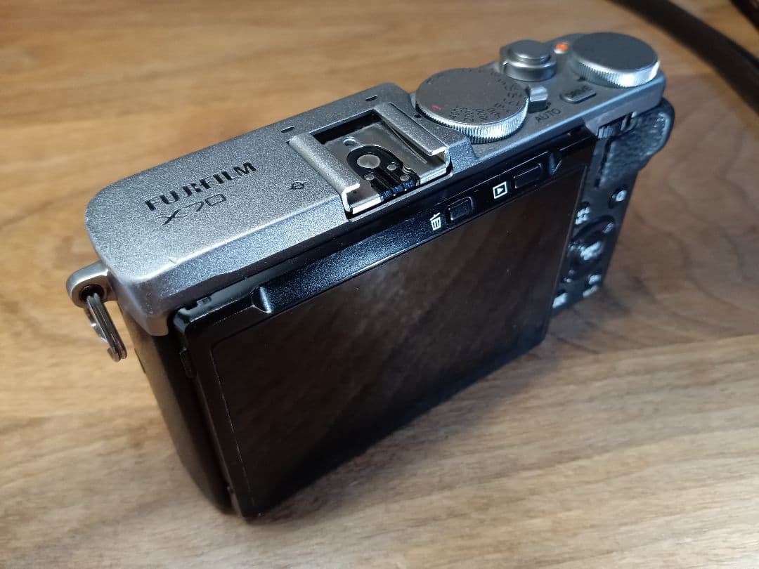 【純正レザーケースSET付き】FUJIFILM X70【取説+元箱+保証付】