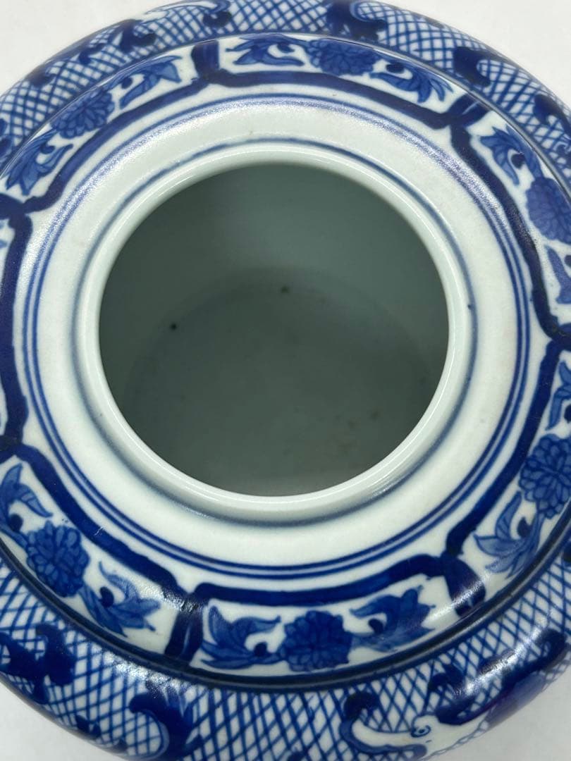 中国　染付　龍鳳紋蓋付壺　大清雍正年製銘　送料込み0814