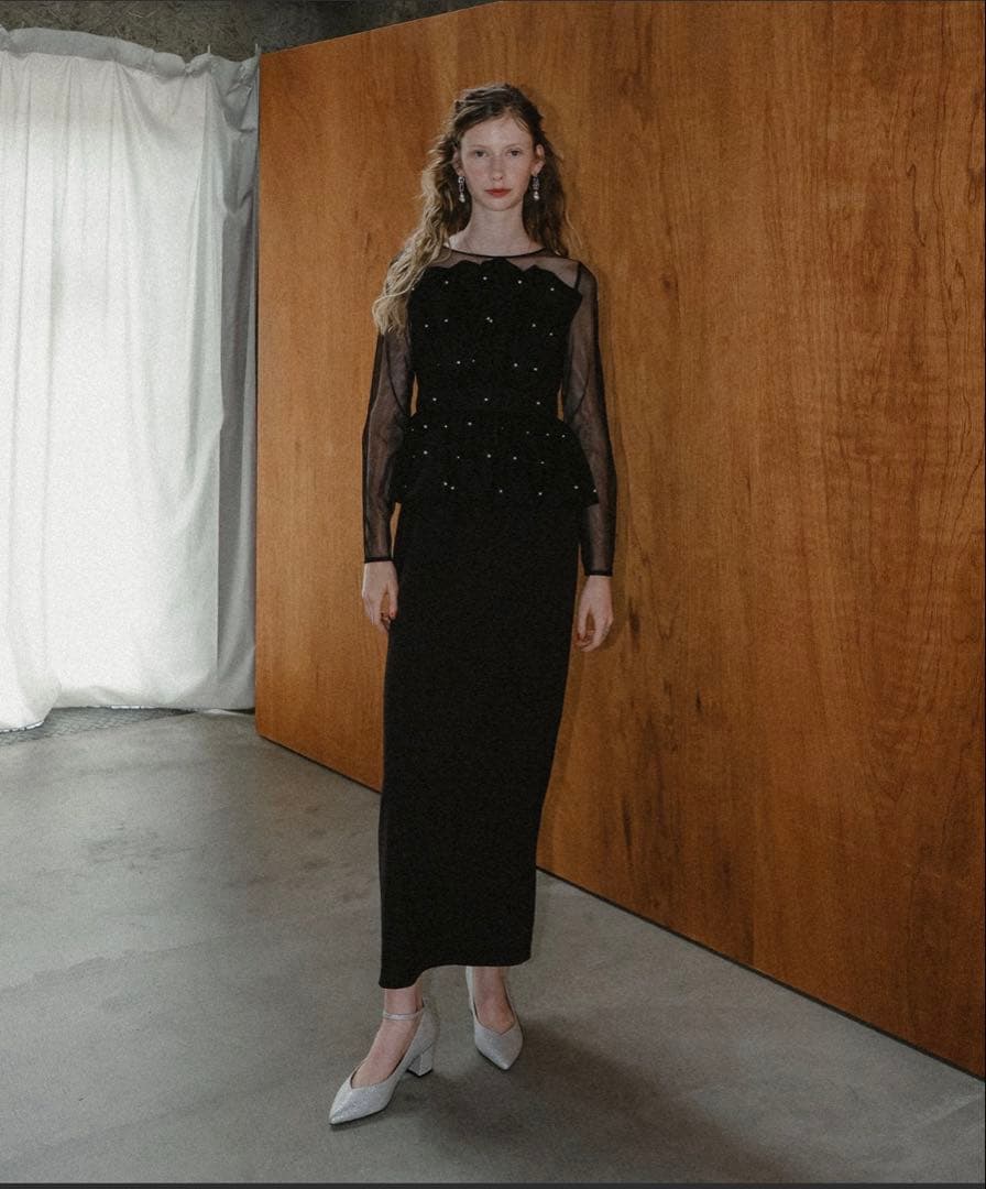 Et.UNiVER 黒 シースルー長袖 ペプラムドレス　M