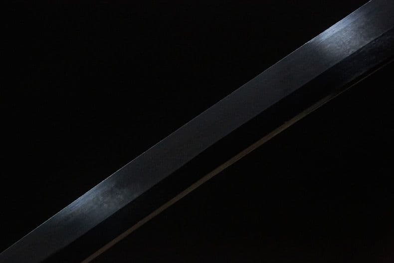 刀をうつ 戦術刀 古兵器 武具 刀装具 日本刀 手鍛造打 鋼刀 冷兵器 太刀