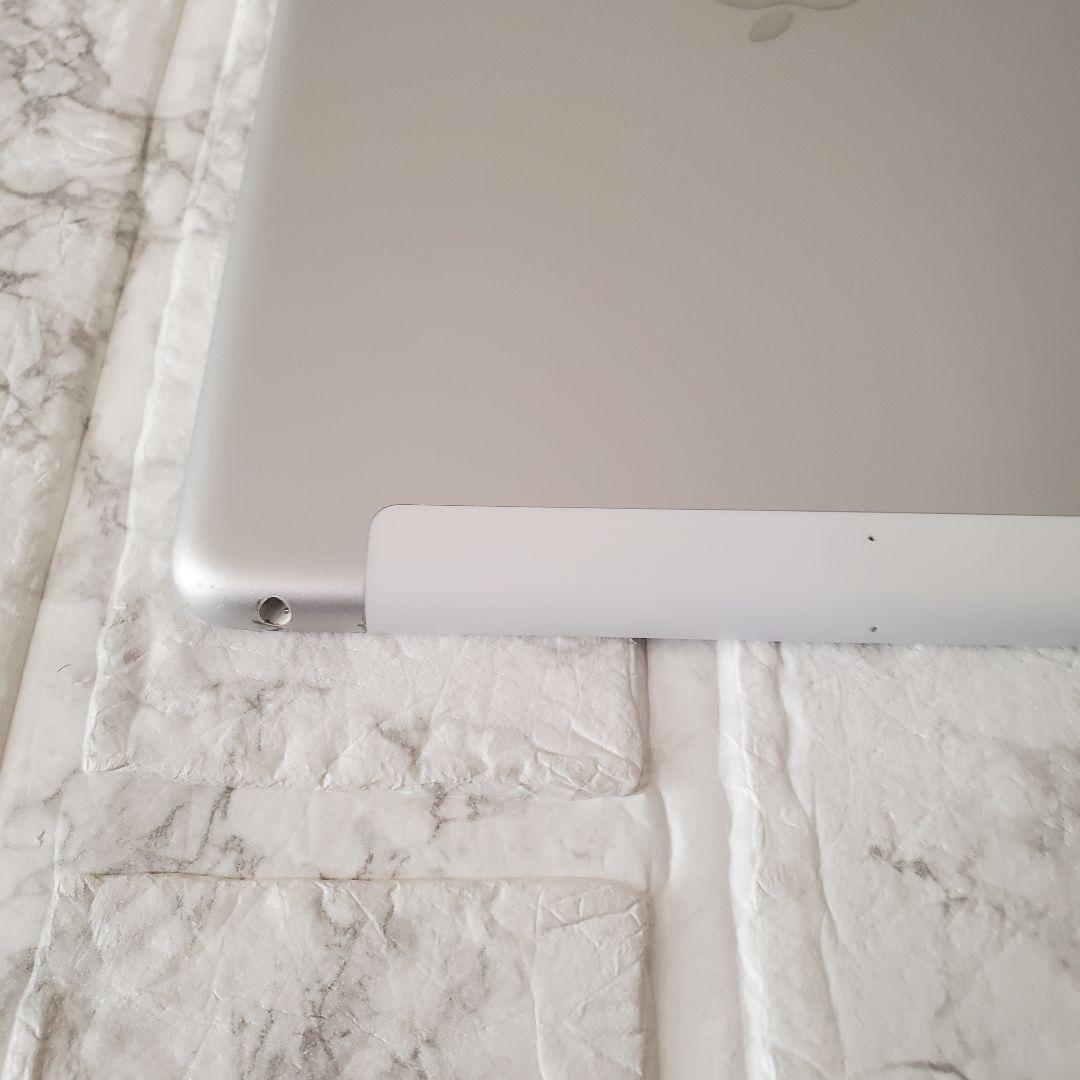 250 iPad 8世代 32GB SIMフリー シルバー