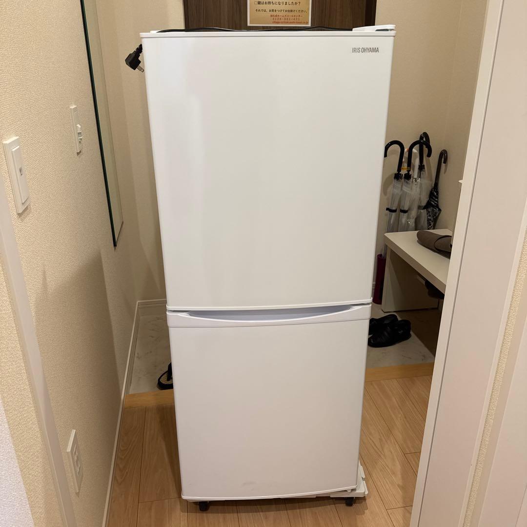 購入して2ヶ月　IRSO-14A 冷蔵庫 アイリスオーヤマ　保証書あり
