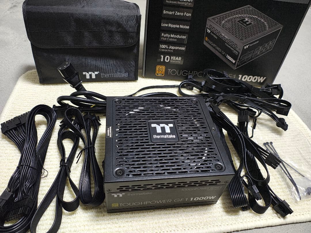 電源ユニット thermaltakeTOUGHPOWERGF11000WGOLD