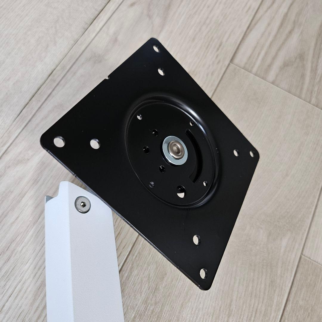 ピクシオゲーミングモニターとエルゴトロンモニターアームのセット