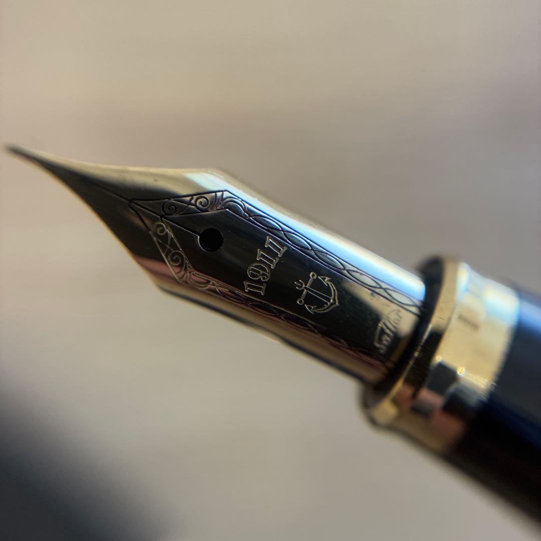 黒い万年筆セット 18Kペン先