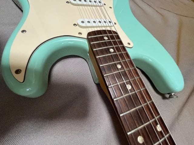 Squier Affinity Stratcaster　美品　サーフグリーン