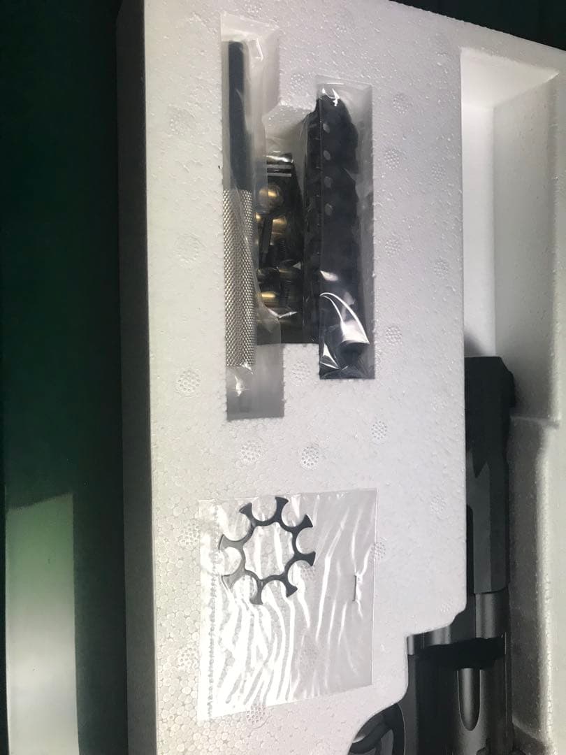 S&W パフォーマンスセンター M&P R8 5inch HW Ver.2