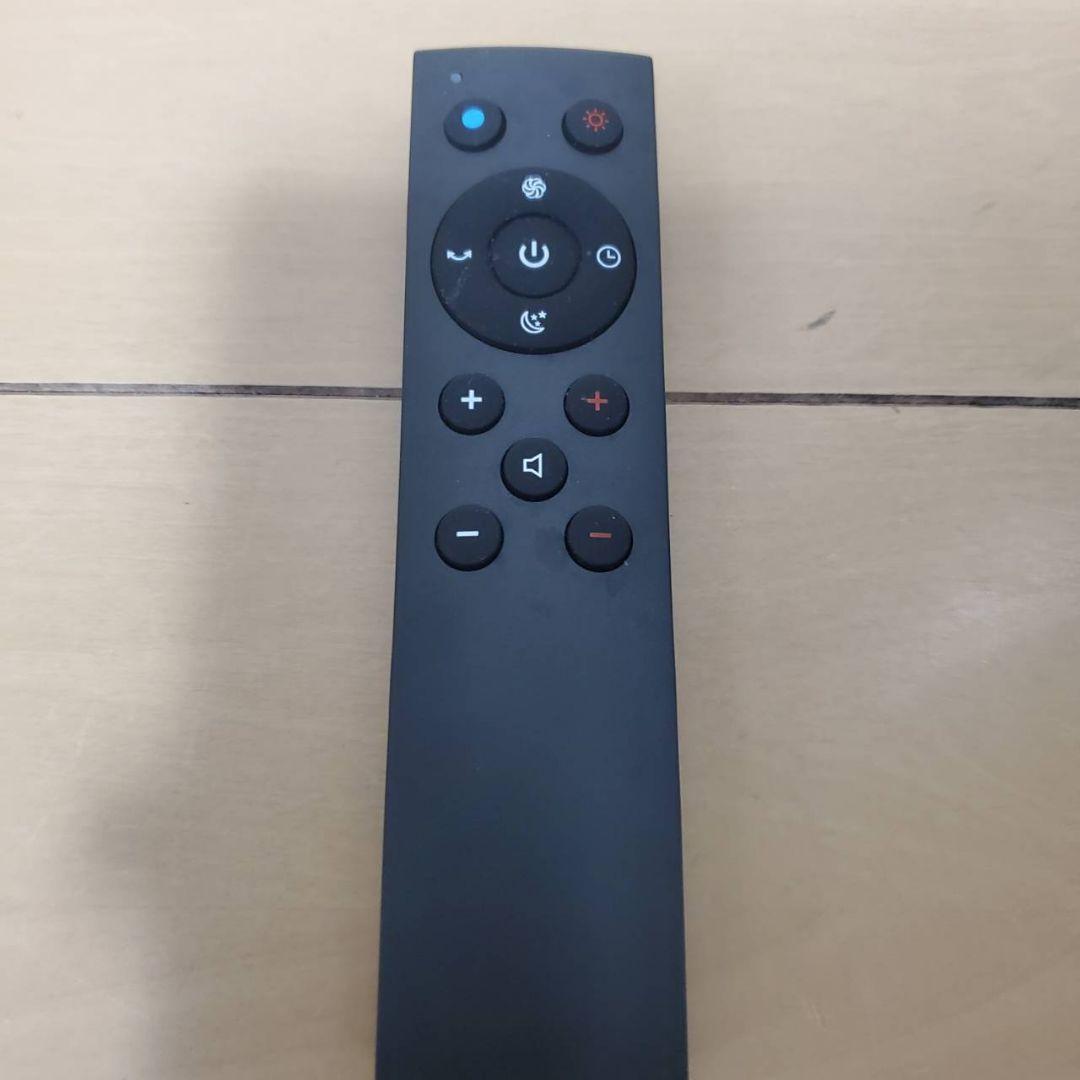 タワー型の扇暖風機AM-018JR