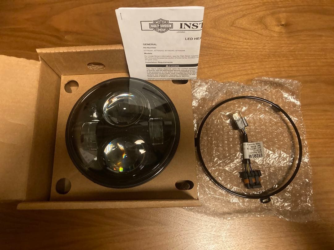 新品未使用純正 LEDヘッドランプ 7インチ ブラック