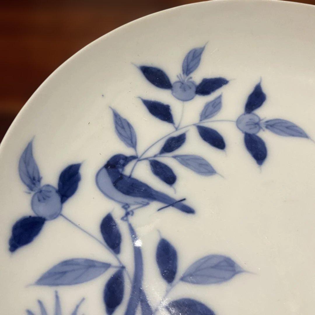 染付、鳥と植物の陶磁器丸皿,戦前、嘉祥製