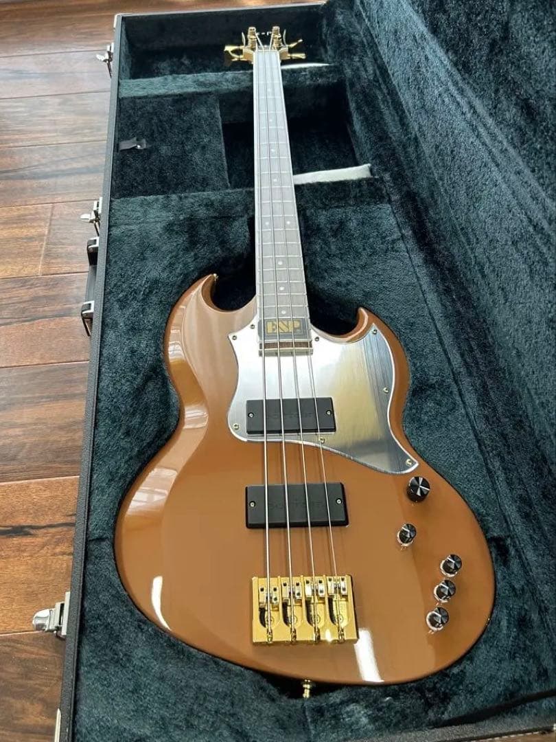 ESP VIPER BASS(新品同様品)
