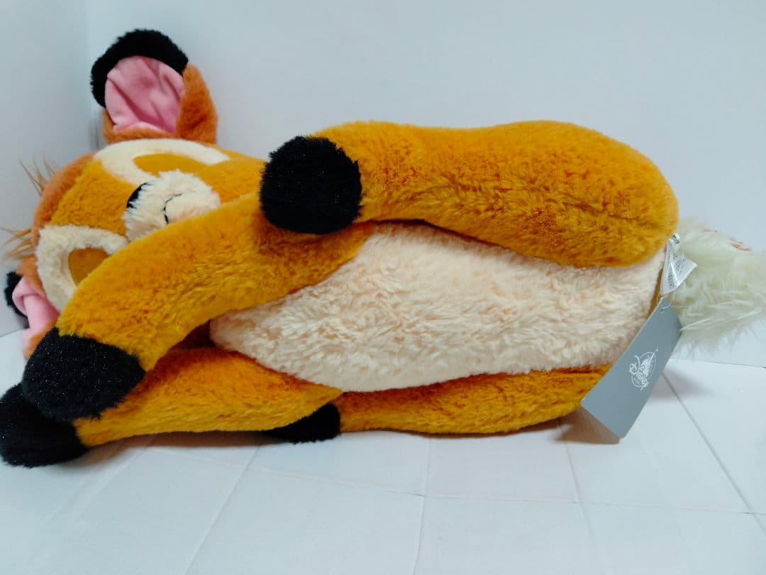 ディズニーストア　バンビ　ぬいぐるみ　抱きまくら　人気　レア　ふわふわ