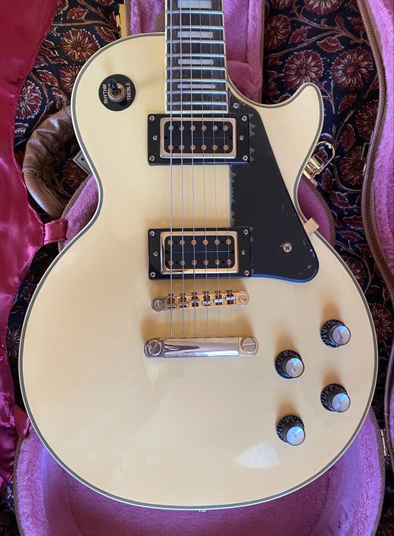 Epiphone Les Paul Custom Black Back ケース付